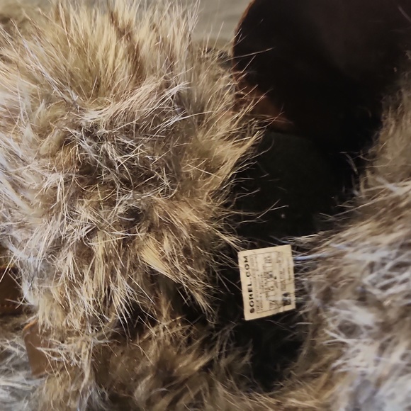 Boots - Picture 4 of 4